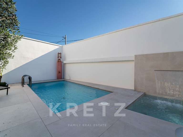 Maison Nîmes - 4 chambres - 191m²