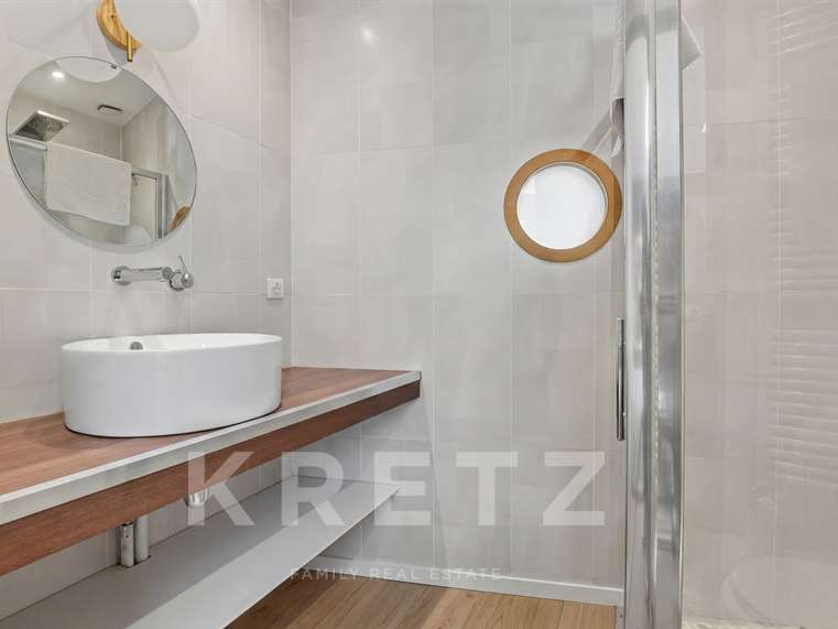 Maison Nîmes - 4 chambres - 191m²