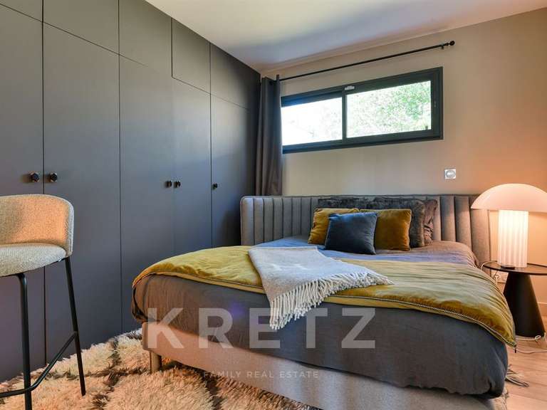 Maison Nîmes - 4 chambres - 191m²