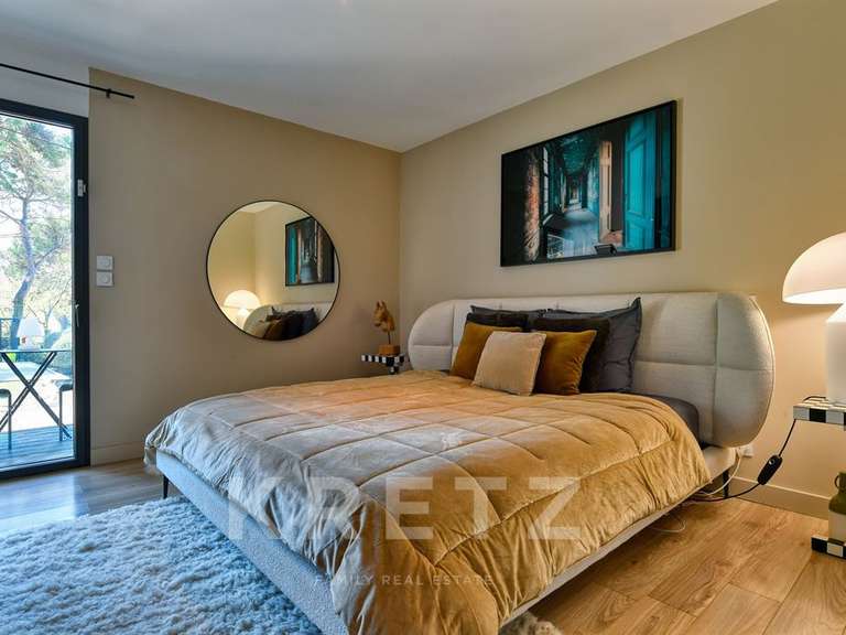 Maison Nîmes - 4 chambres - 191m²