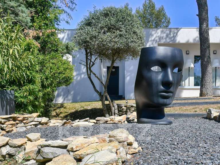 Maison Nîmes - 4 chambres - 191m²