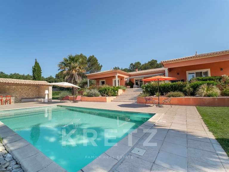 House Nîmes - 4 bedrooms - 217m²