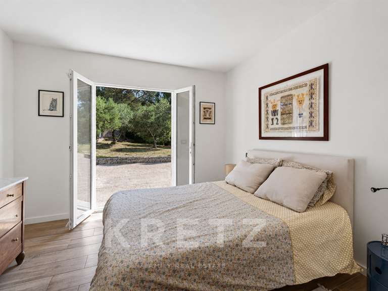 Maison Nîmes - 4 chambres - 217m²