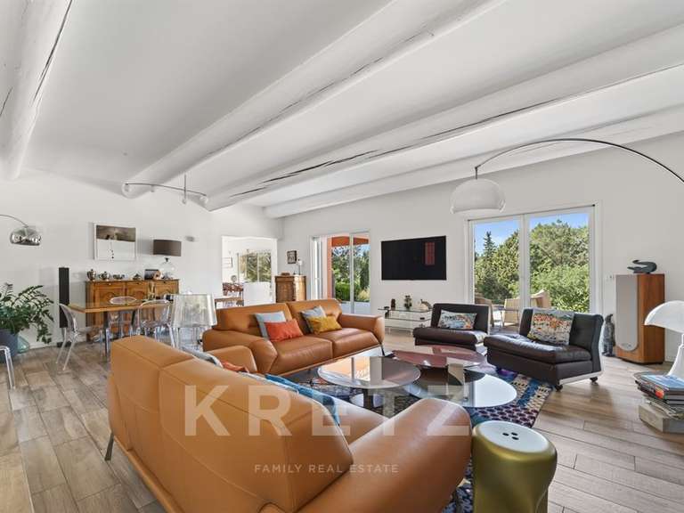 Maison Nîmes - 4 chambres - 217m²