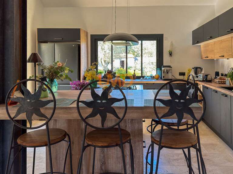 House Nîmes - 4 bedrooms - 163m²