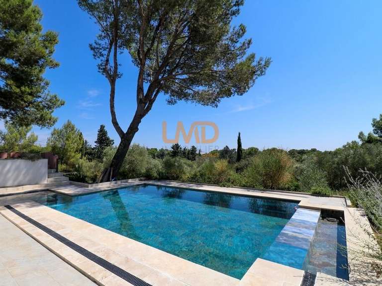 Maison Nîmes - 3 chambres - 127m²