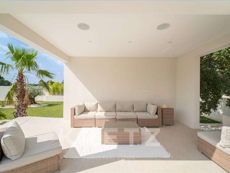 Maison Nîmes - 4 chambres - 240m²