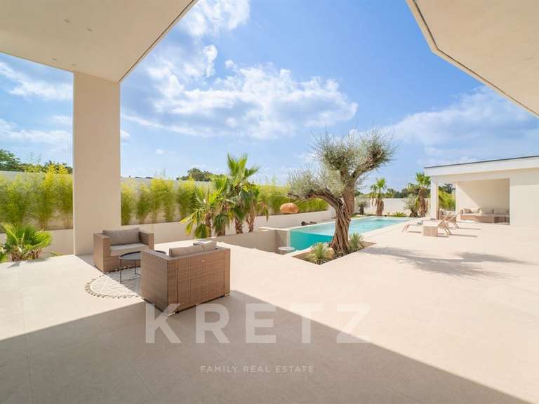Maison Nîmes - 4 chambres - 240m²