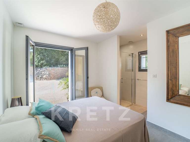 Maison Nîmes - 5 chambres - 185m²