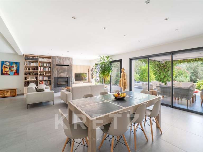 Maison Nîmes - 5 chambres - 185m²