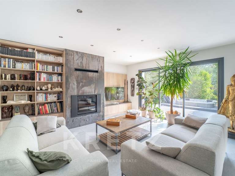 Maison Nîmes - 5 chambres - 185m²