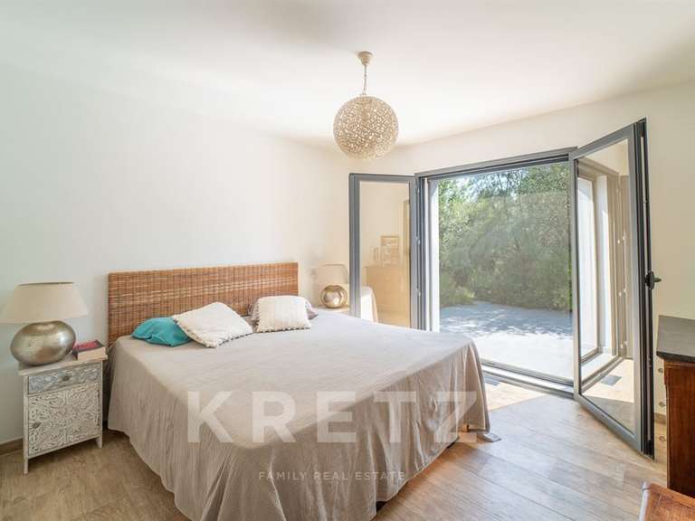 Maison Nîmes - 5 chambres - 185m²