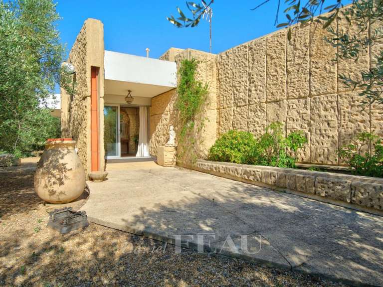 Maison Nîmes - 3 chambres - 258m²