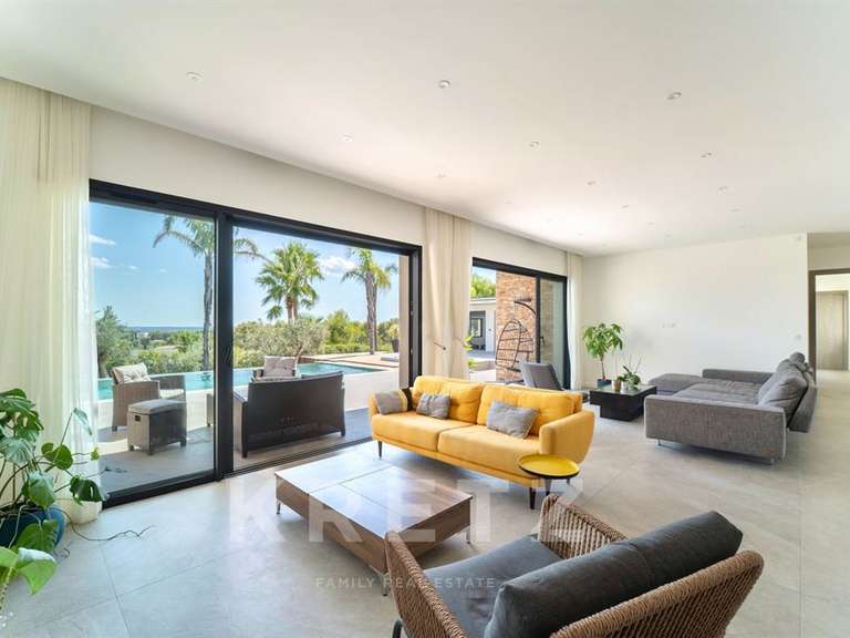 Maison Nîmes - 6 chambres - 250m²