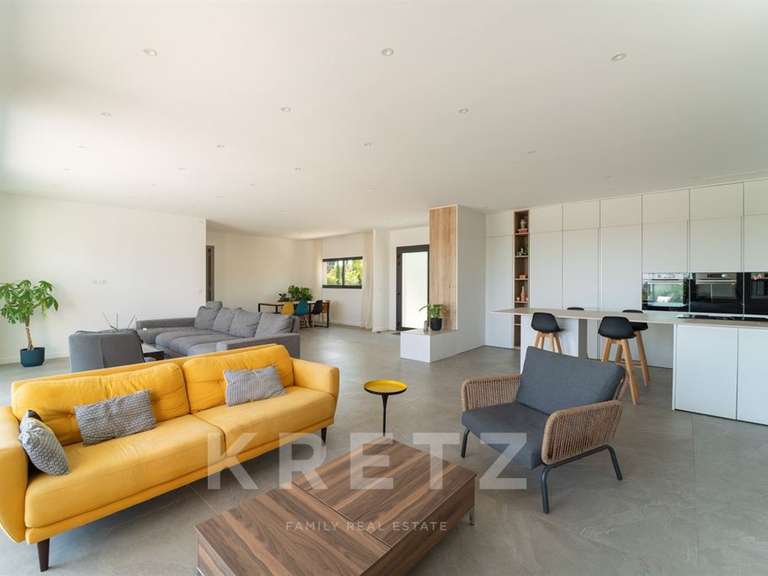 Maison Nîmes - 6 chambres - 250m²