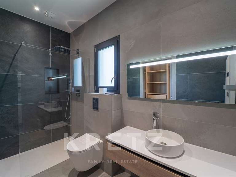 Maison Nîmes - 6 chambres - 250m²