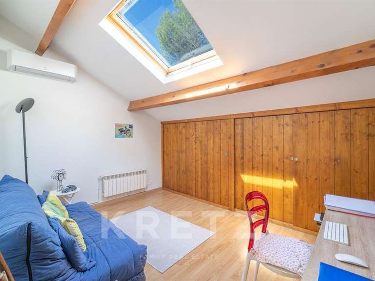 Maison Nîmes - 6 chambres - 278m²