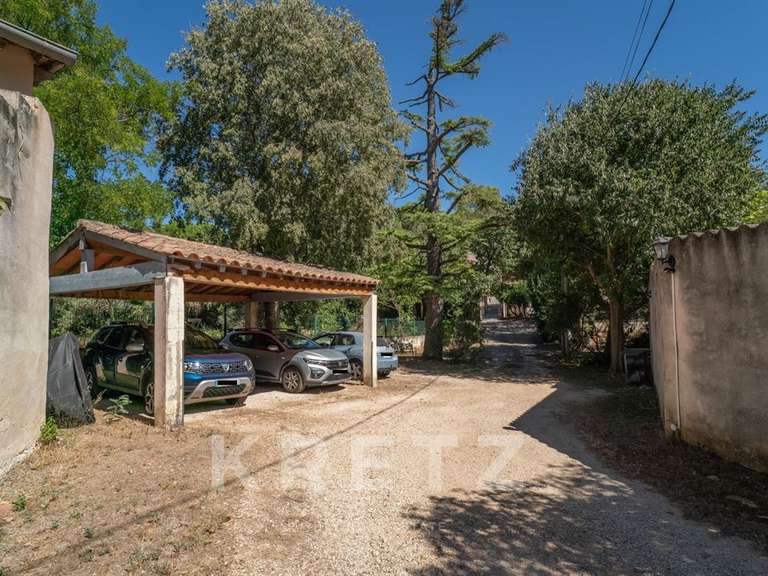 Maison Nîmes - 6 chambres - 278m²
