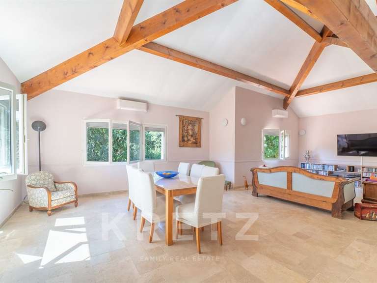Maison Nîmes - 6 chambres - 278m²