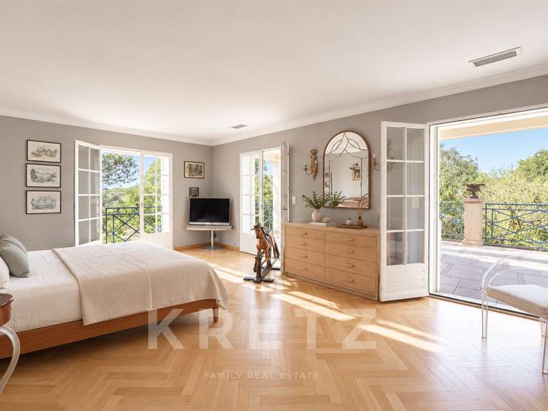 Maison Nîmes - 3 chambres - 200m²