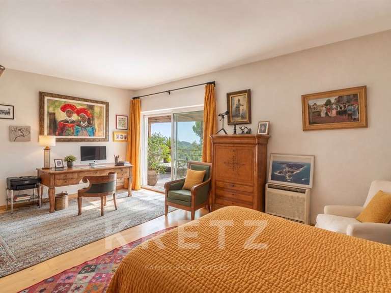 Maison Nîmes - 7 chambres - 494m²
