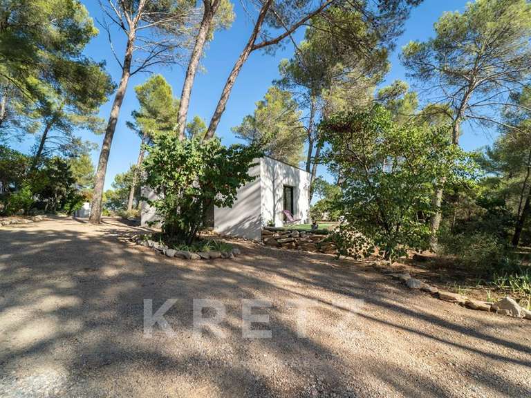 Maison Nîmes - 6 chambres - 400m²