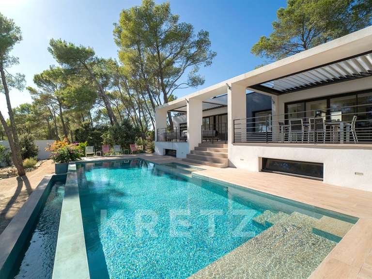 Maison Nîmes - 6 chambres - 400m²