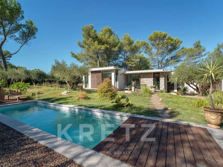 Maison Nîmes - 4 chambres - 158m²