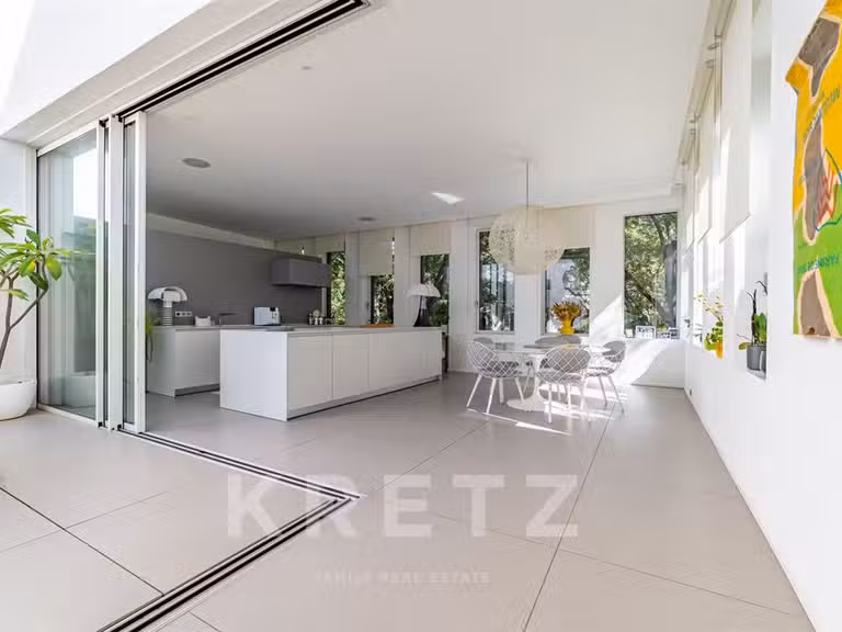 Maison Nîmes - 6 chambres - 330m²