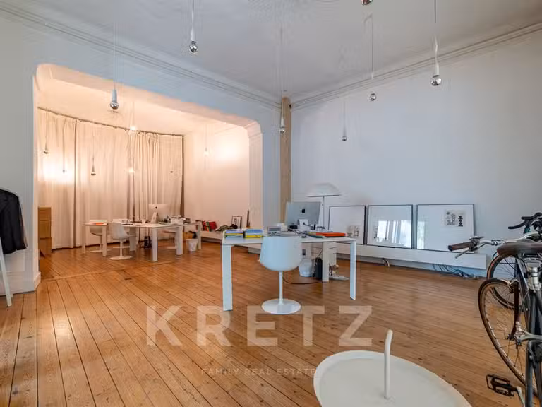 Maison Nîmes - 6 chambres - 330m²