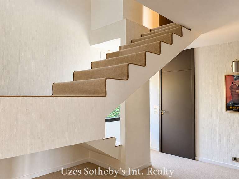 Maison Nîmes - 4 chambres - 250m²