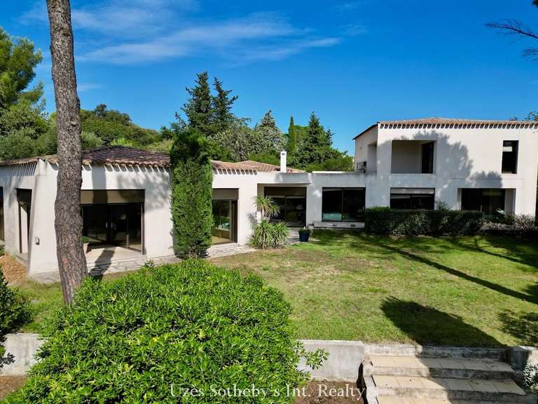 Maison Nîmes - 4 chambres - 250m²