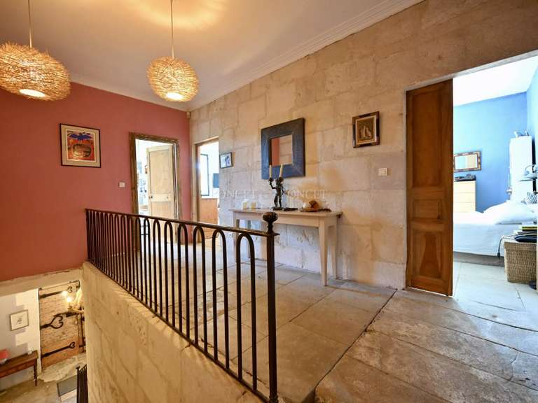 Propriété Nîmes - 10 chambres - 1583m²