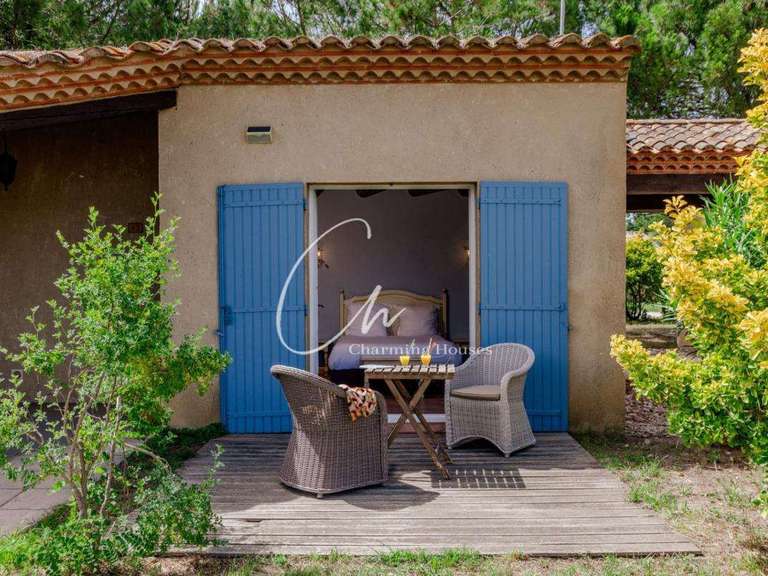 Propriété Nîmes - 50 chambres