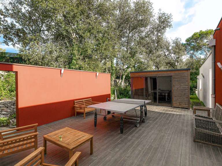 Propriété Nîmes - 4 chambres - 278m²