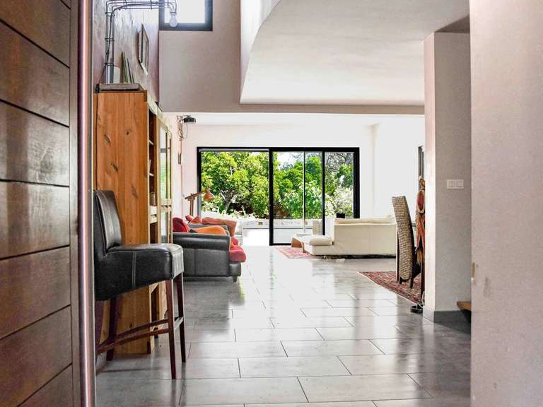 Propriété Nîmes - 4 chambres - 278m²