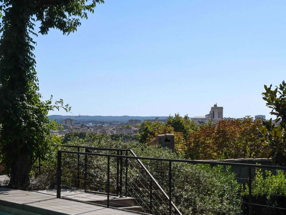 Property Nîmes