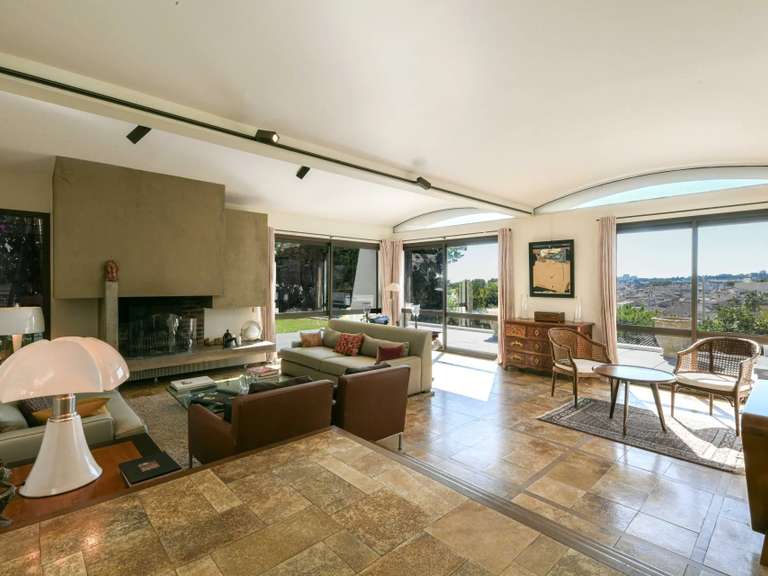 Propriété Nîmes - 3 chambres - 403m²