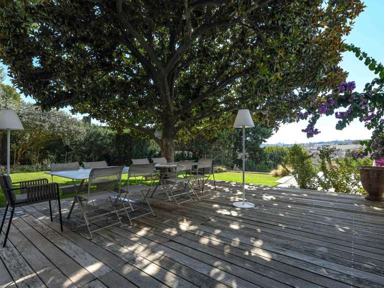 Propriété Nîmes - 3 chambres - 403m²