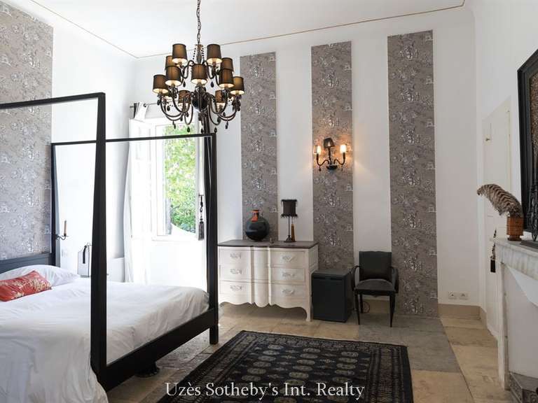 Propriété Nîmes - 13 chambres - 3000m²