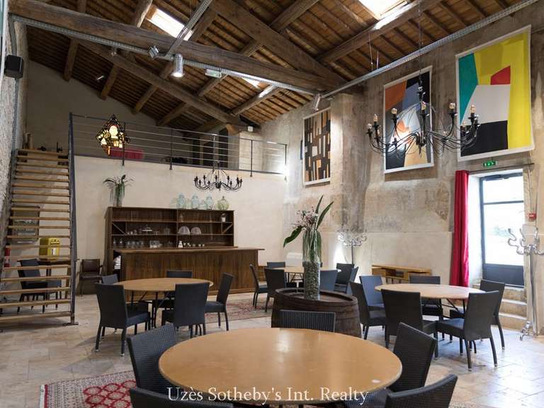 Propriété Nîmes - 13 chambres - 3000m²