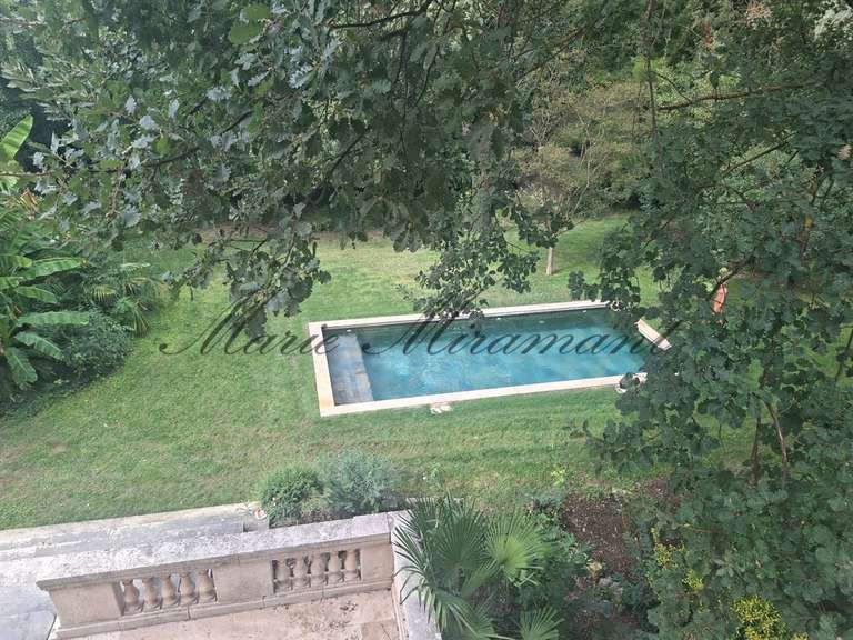 Propriété Nîmes - 4 chambres - 900m²