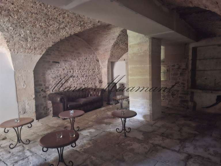 Propriété Nîmes - 4 chambres - 900m²