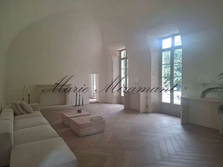 Propriété Nîmes - 4 chambres - 900m²