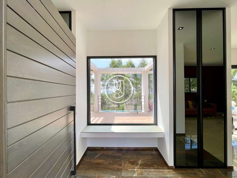 Villa Nîmes - 7 chambres - 290m²