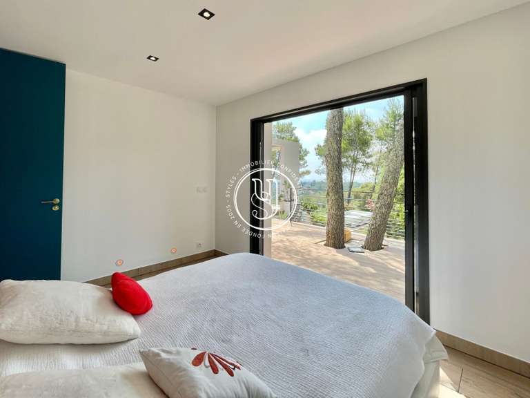 Villa Nîmes - 7 chambres - 290m²