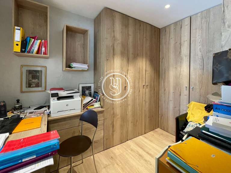 Villa Nîmes - 3 bedrooms - 143m²