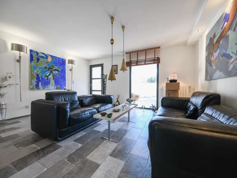 Villa Nîmes - 2 chambres - 221m²