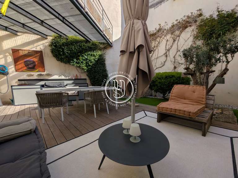 Villa Nîmes - 3 bedrooms - 165m²