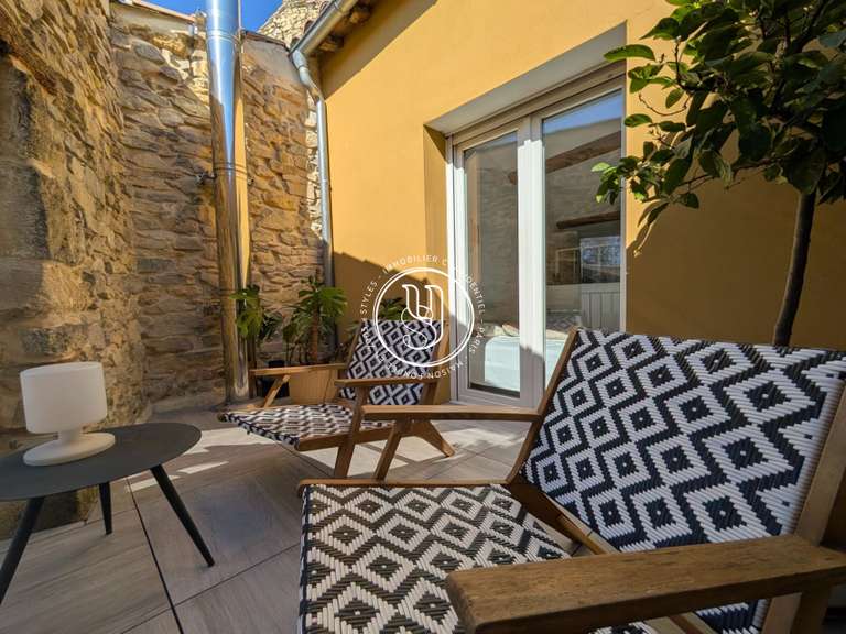 Villa Nîmes - 3 bedrooms - 165m²